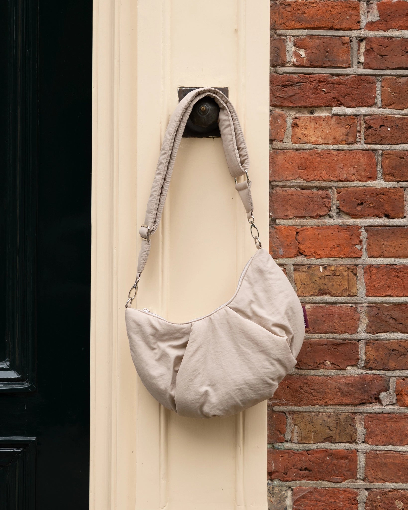 Crossbody Bag Puffy Biscuit Beige