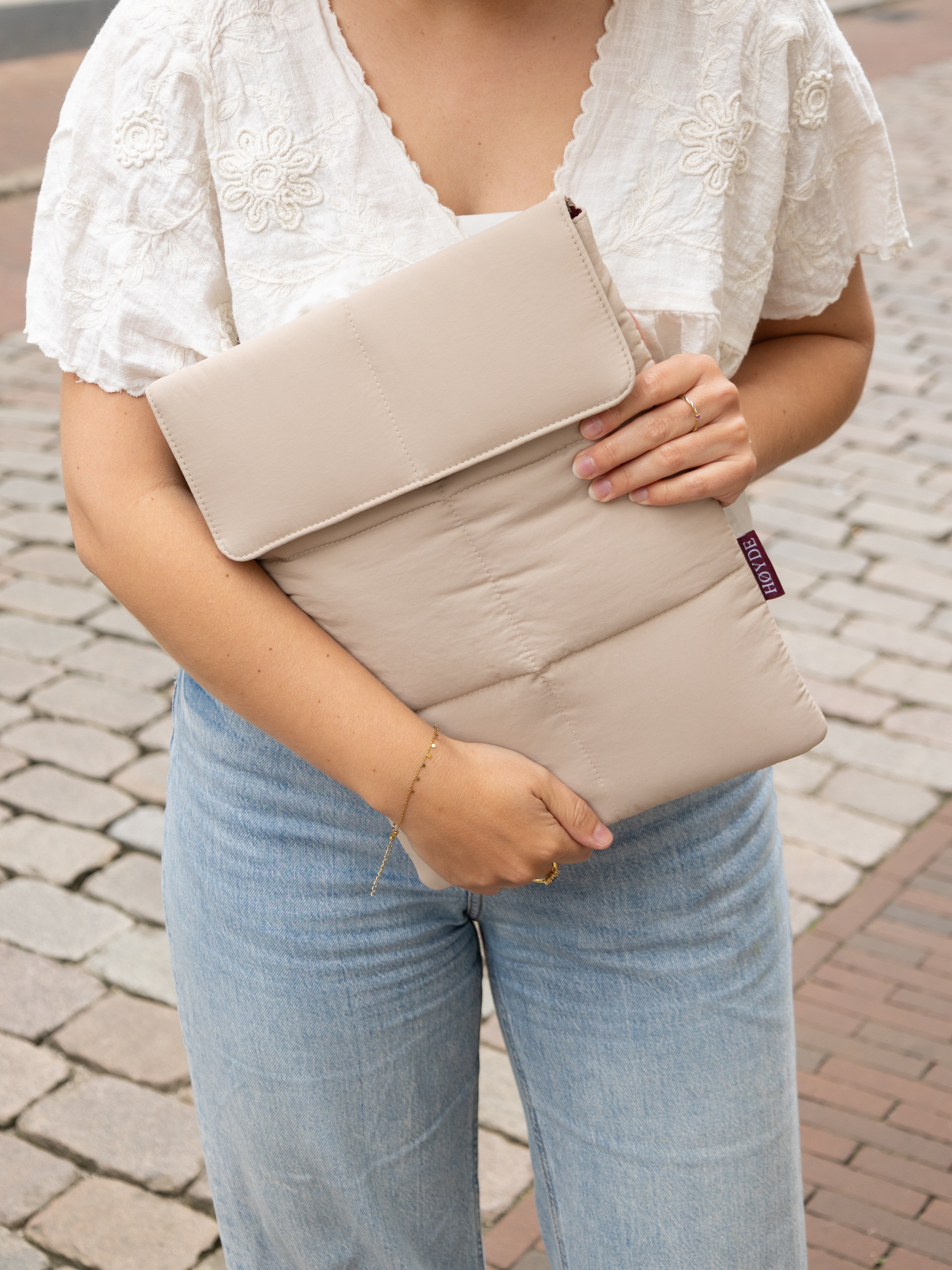 Laptop Sleeve 14 Zoll / 13 Zoll Puffy Biscuit Beige