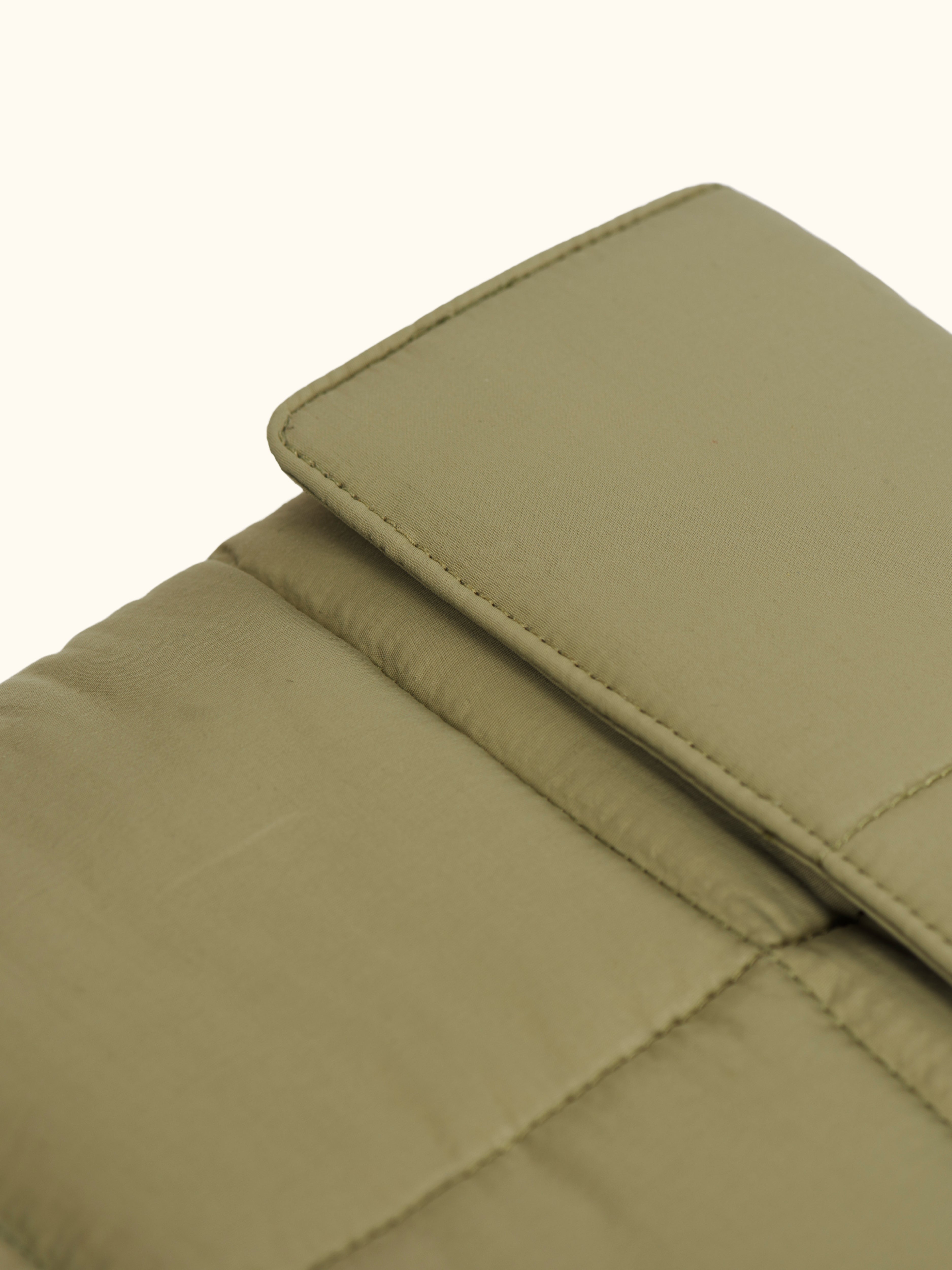 Laptop Sleeve 14 / 13 inch Puffy Pistache