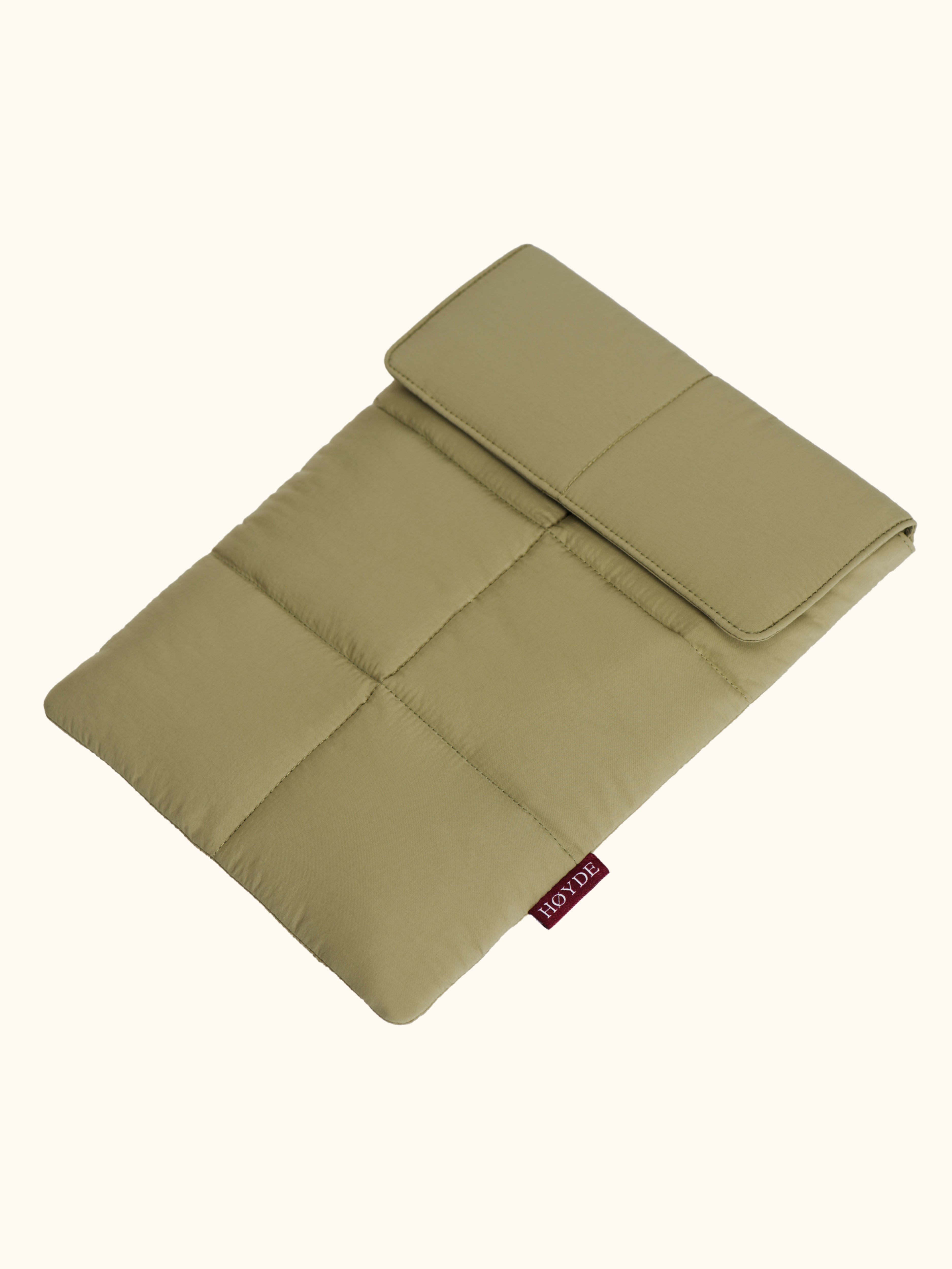 Laptop Sleeve 14 / 13 inch Puffy Pistache 